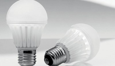 This is the most unique bulb so far, it can do all the work on a single charge