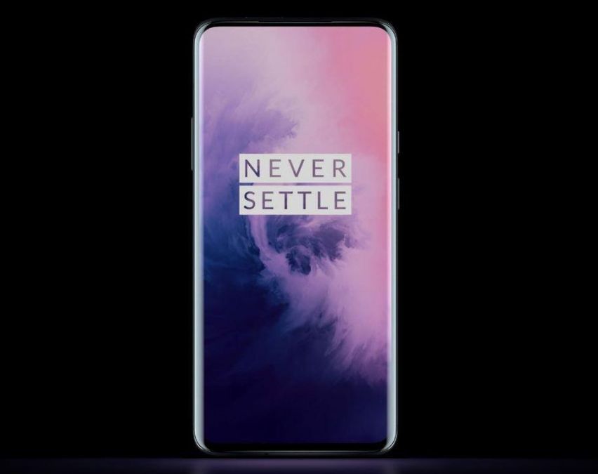 OnePlus 7 Pro goes on sale today, read price, specifications and other details