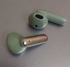 Q Click Blues 1 Review: This earbud of Rs 1299 will provide gaming sound, will be able to connect with Android and iOS phones