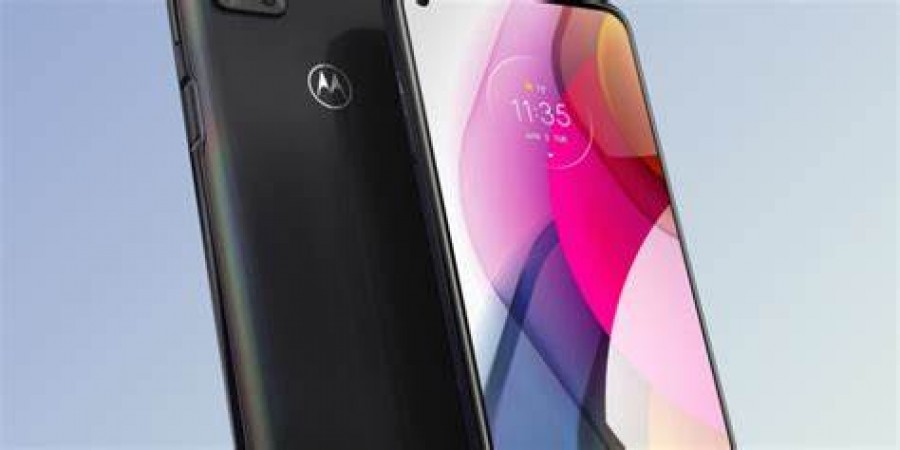 Motorola is bringing a very stylish looking phone! After knowing the price you will say – so cheap