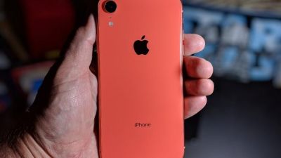 Apple iPhone XR available at a huge discount on this sale