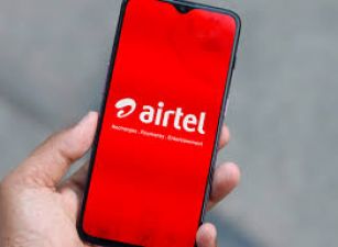 Airtel vs Jio vs Vodafone : आपसी टक्कर में निकाली नयी प्लान लिस्ट