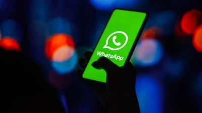 WhatsApp ने इन यूजर्स को दिया नया फीचर, बदल सकेंगे ऐप का रंग, जानें डिटेल