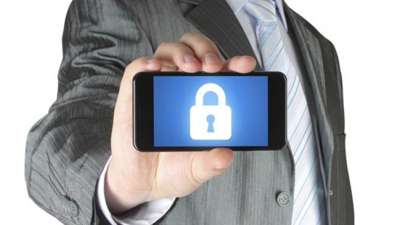 Be Aware! Your smartphone can be hacked due to small mistakes