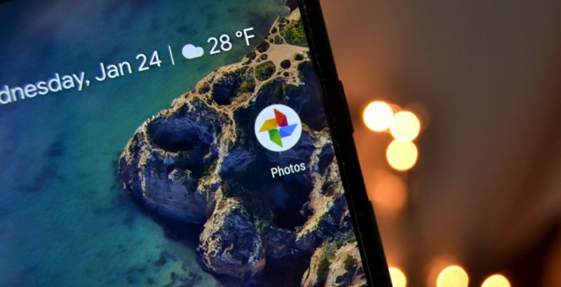 Create your own Love Story with the help of Google Photos
