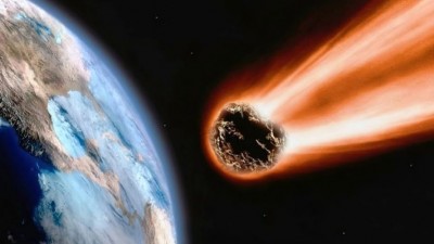 What distinguishes the 200-foot-wide asteroid that will pass through Earth's atmosphere?