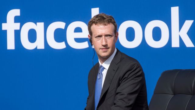 जब जीते जी 'मृत' हो गए फेसबुक यूजर्स