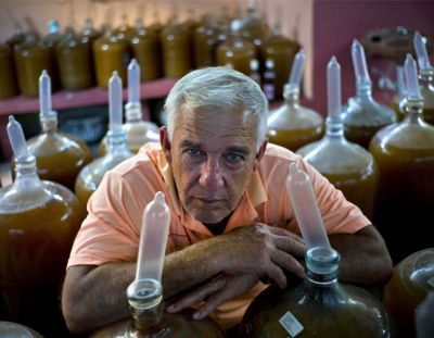 क्यूबा में बनाई जाती है कंडोम से शराब, जानिए और भी कई फैक्ट्स