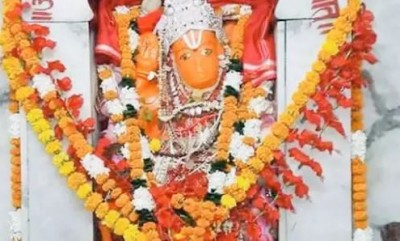 In this temple, Hanuman ji is worshipped in the form of a woman
