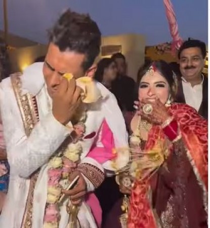 You must not have seen such a funny video of marriage, the bridegroom cried  bitterly in farewell | NewsTrack English 1