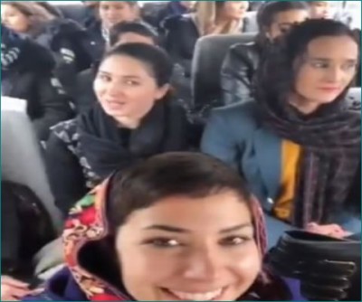 VIDEO: 'उम्मीद' गाना गाते नजर आईं अफगानिस्तान की महिलाएं