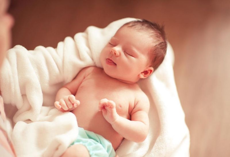 मृत महिला ने दिया बच्चे को जन्म, पहली बार हुआ ऐसा कमाल | NewsTrack Hindi 1