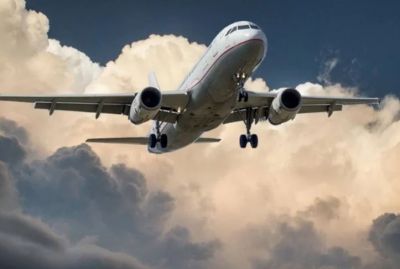 हवाई जहाज : एक लीटर में कितनी दूरी होती है तय, दिमाग घूमा देगी यह खबर