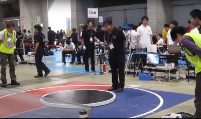 Video : जब जापान में हुई रोबोट्स के बिच कुश्ती