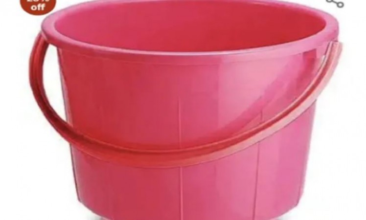 Amazon giving plastic buckets worth Rs 35,900, discussion on social media