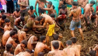 Gorehabba festival is celebrated here after Diwali, played with cow dung
