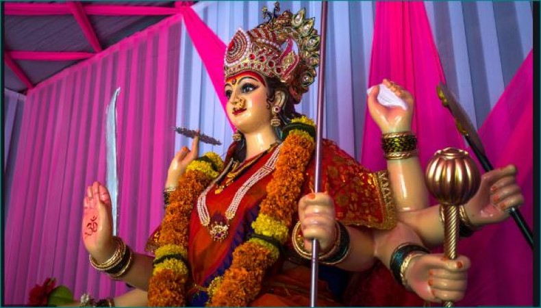 జార్ఖండ్ లోని ఈ ఆలయంలో ఆడపిల్లలు పుట్టాలని ప్రజలు వేడుకుంటారు