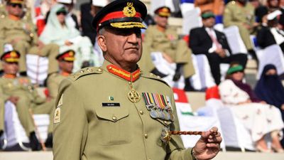 Pakistan gets baffled on the removal of Section 370, Army Chief to have commanders meet