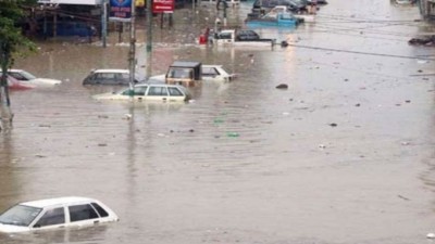 बाढ़ से पाकिस्तान में हाहाकार, 39 लोगों की मौत, कई इलाके जलमग्न