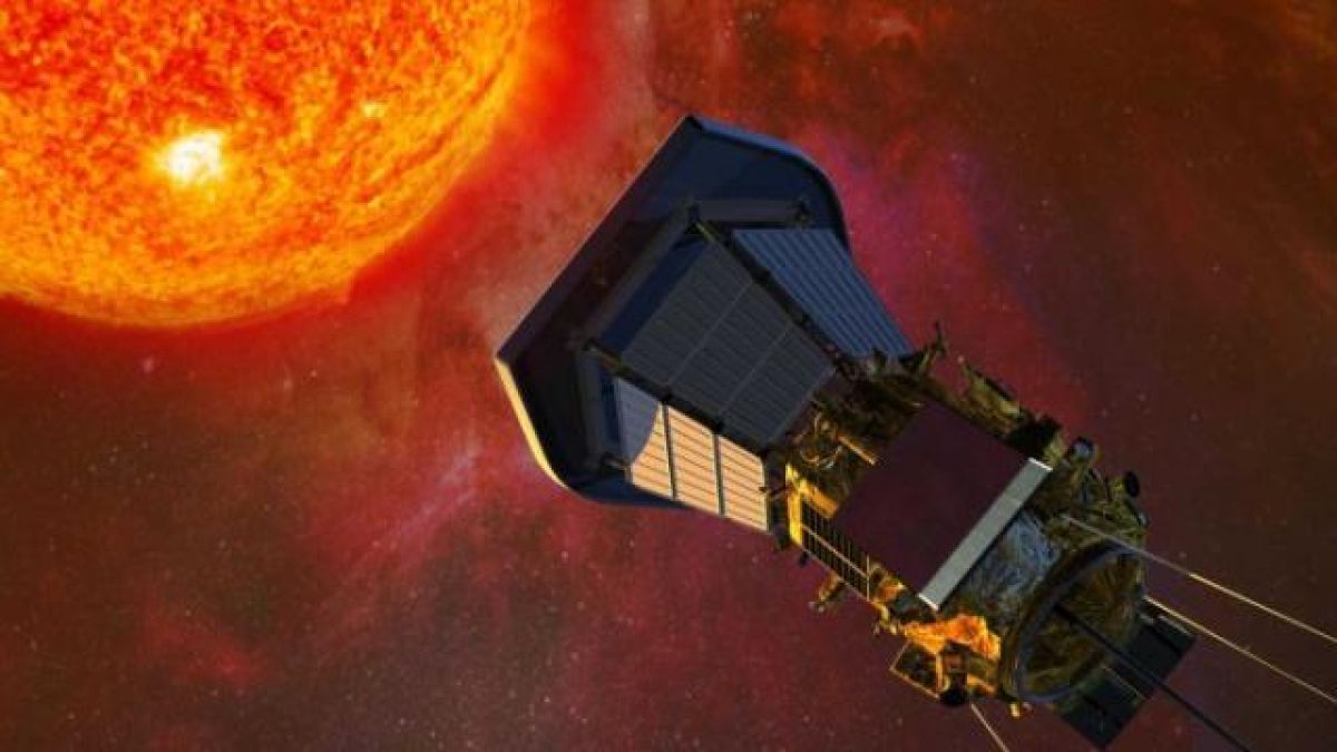 American satellite reaches close to the sun