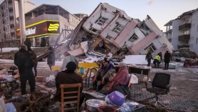 तुर्की में तबाही के बाद चीन में आया विनाशकारी भूकंप, 7.3 तीव्रता के झटकों से थर्राई धरती