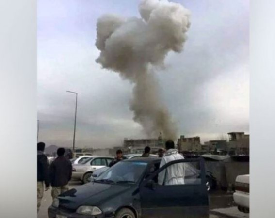 काबुल में मिलिट्री एयरपोर्ट के बाहर भीषण विस्फोट, कई लोगों के मारे जाने की आशंका
