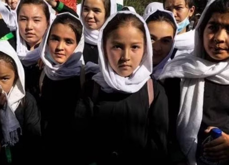 अफगानिस्तान: 2 प्राइमरी स्कूल में छात्राओं को किसने दिया जहर ? 80 बच्चियां अस्पताल में भर्ती
