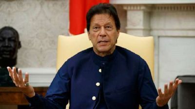 Imran Khan, softened by the fear of India, says, 'Pakistani do not cross LOC'