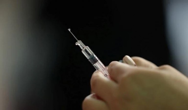 5 people died due to flu vaccine, ban on vaccination