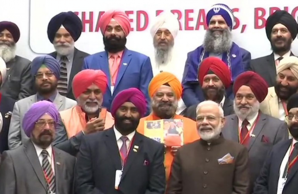 America: Sikh community meets PM Modi, said- change the name of Indira Gandhi Airport