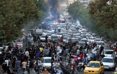 हिजाब विरोधी आंदोलन के 10 दिन, अब तक 75 लोगों की मौत, ईरान में बढ़ रहा कट्टरपंथ
