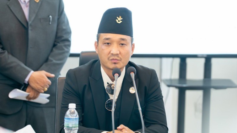 नेपाल के गृह मंत्री सुधन गुरुङ ने सरकार बनने के 26 दिन बाद अपने पद से दिया इस्तीफा