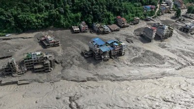 नेपाल में बाढ़ का कहर, 165 की मौत, 1,000 से अधिक लोग लापता, भारत ने भेजी मानवीय सहायता