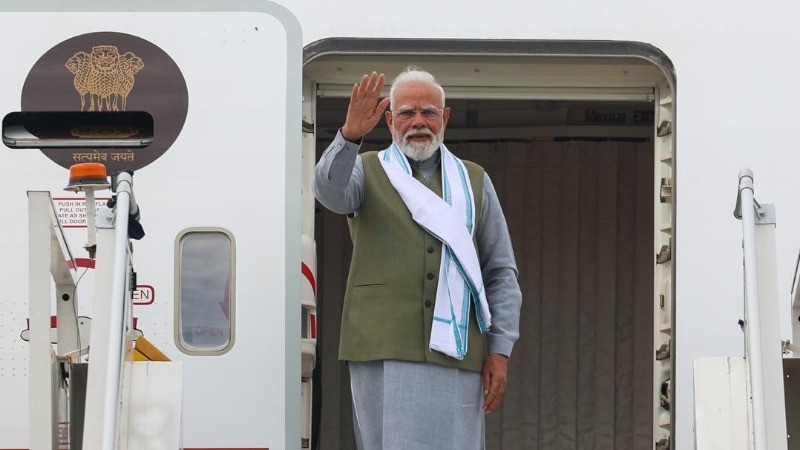 तीन देशों के दौरे पर प्रधानमंत्री नरेंद्र मोदी, इंडो-पैसिफिक और एक्ट ईस्ट पॉलिसी को मजबूती देने पर जोर