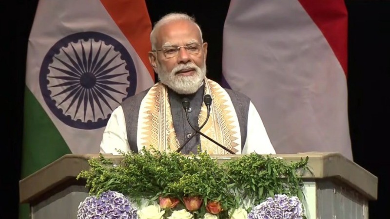 नीदरलैंड्स में भारतीय समुदाय द्वारा प्रधानमंत्री मोदी का गर्मजोशी से स्वागत, द हेग में किया जनता को संबोधित