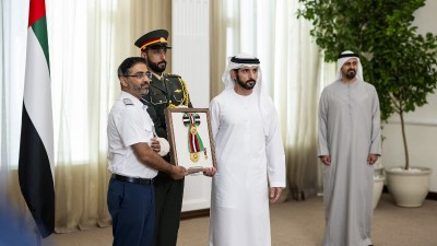 UAE के राष्ट्रपति ने भारतीय पायलट कैप्टन स्मित मच्छार को फर्स्ट क्लास ऑर्डर ऑफ जायद II से नवाजा