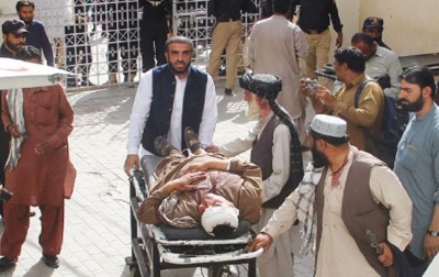 पाकिस्तान में जमीयत उलेमा-ए-इस्लाम के काफिले पर हमला, हाफिज हमदुल्ला सहित 11 लोग घायल
