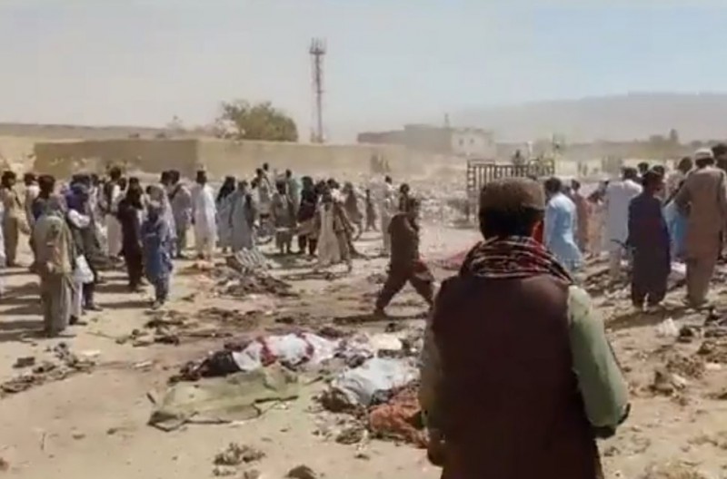 पाकिस्तान: ईद के दिन मस्जिद पर किसने किया हमला ? 80 लोगों की मौत, 200 से अधिक घायल