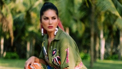 Kerala High Court grants relief to Sunny Leone, from arrest in fraud case